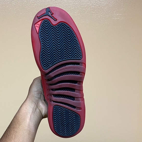 2025 Air Jordan 12 Retro “Flu Game” Size 7 - Picture 14 of 17